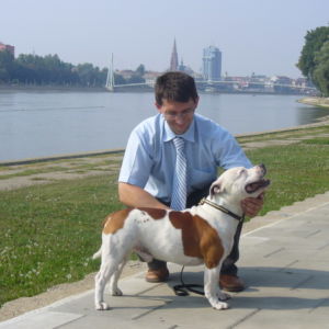 Výborný 1, CAC