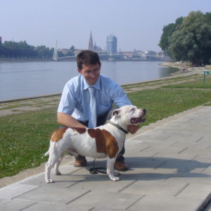 Výborný 1, CAC